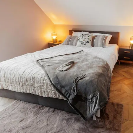 Trzy Sosny Loft Apartments Sciegny Exterior photo